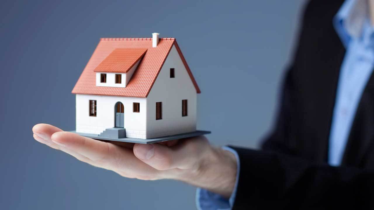 os-cfb-real-estate-0525-20150524